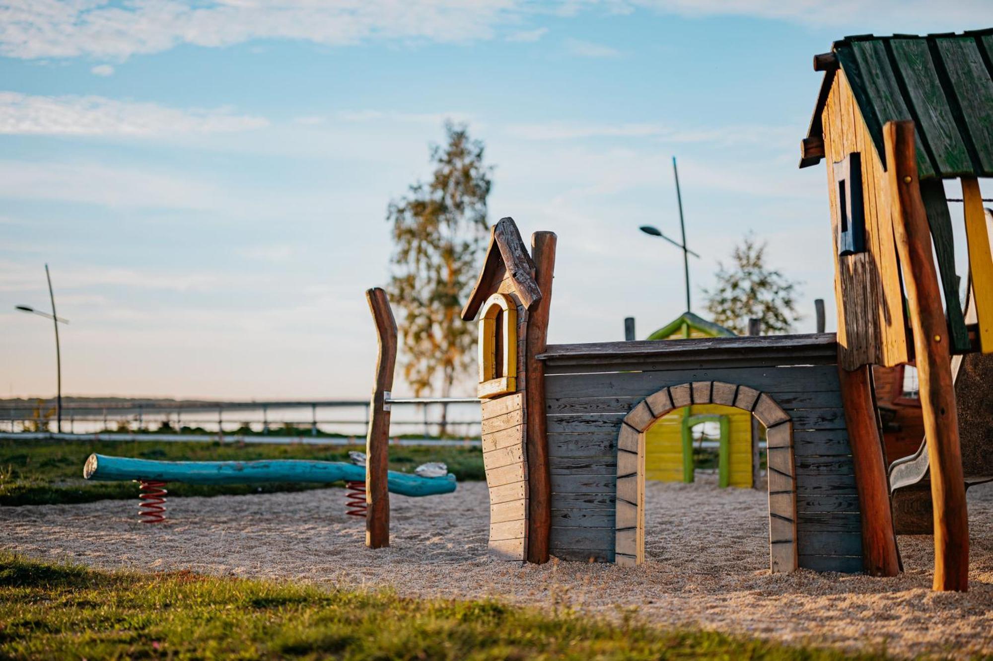 Floatinghouses Baerwalder See Klitten Kültér fotó